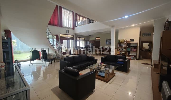 Dijual Rumah Bagus Semi Furnished Siap Huni Modern Minimalis Lokasi di Mekar Wangi Bandung