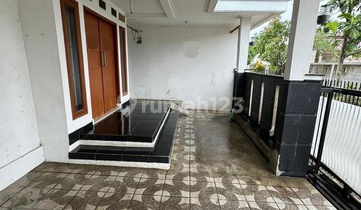 Dijual Rumah Terawat Nyaman Siap Huni Lokasi di Taman Cibaduyut 2 Bandung