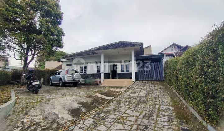 Dijual Rumah Cocok untuk Usaha Lokasi Strategis di Sersan Bajuri Bandung