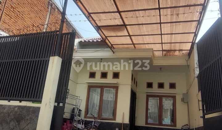 Dijual Rumah Nyaman Siap Huni Minimalis Lokasi Strategis di Sayap Batununggal Bandung