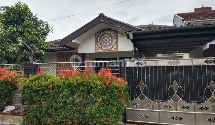 Dijual Rumah 2 Lantai Nyaman Siap Huni Lokasi Strategis di Antapani Bandung