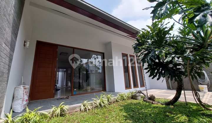 Dijual Rumah Nyaman Siap Huni Minimalis Lokasi di Tubagus Ismail Bandung