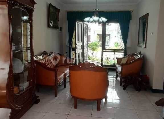 Dijual Rumah Bagus Full Furnished Siap Huni Minimalis Lokasi di Kota Baru Parahyangan Tatar Wangsa Bandung