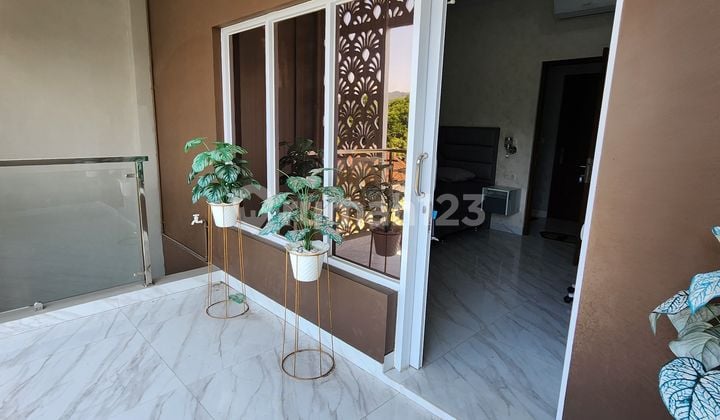 Dijual Rumah Bagus dan Asri Full Furnish Siap Huni Minimalis Lokasi di Budi Indah Bandung