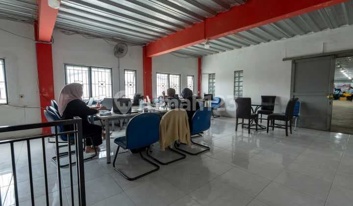 Dijual Gudang / Pabrik Bersih dan Terawat Harga Masih bisa Nego Lokasi Super Startegis Diancaekek, Bandung