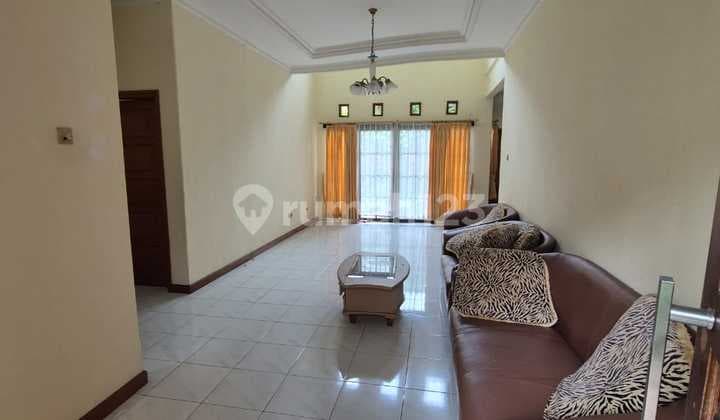 Disewakan Rumah Full Furnished Siap Huni Minimalis Lokasi di Cigadung Bandung