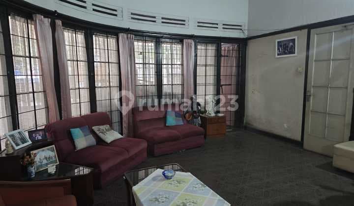 Dijual Rumah Nyaman Aman Siap Huni Lokasi di Sayap Riau Bandung