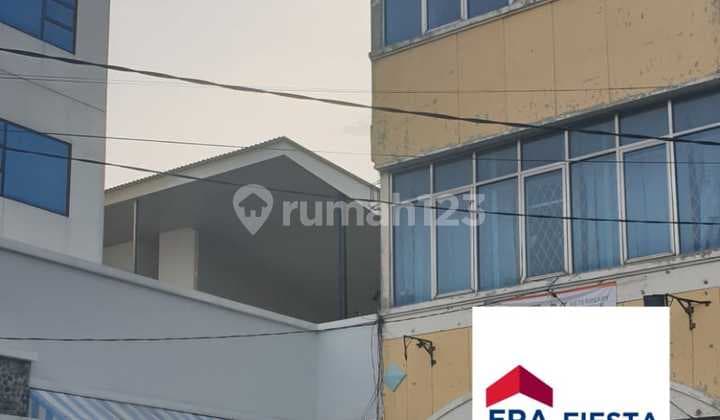 Dijual Ruko Siap Pakai Lokasi Strategis di Jakarta Barat