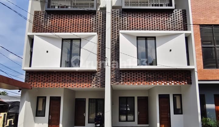 Rumah Baru Mewah Dalam Cluster Akses Strategis di Jati Padang
