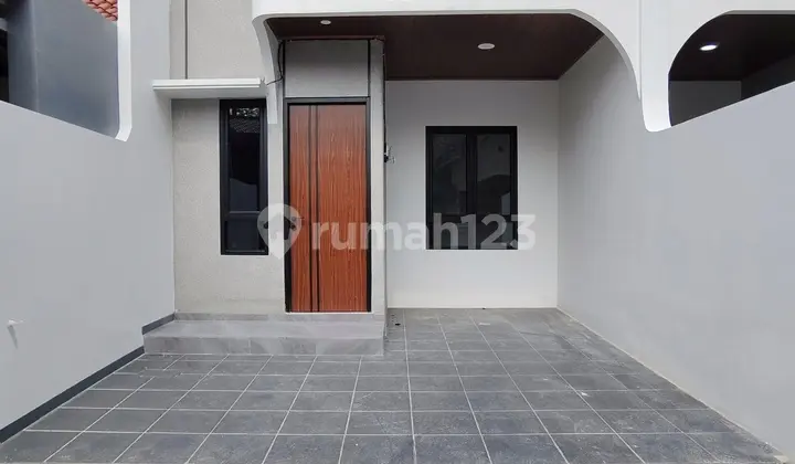 Rumah Baru Minimalis Murah Akses Masuk Mobil di Jagakarsa