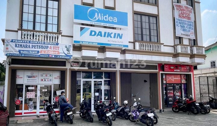 New Shop House Ready to Occupy for Business Strategic Access in Jagakarsa