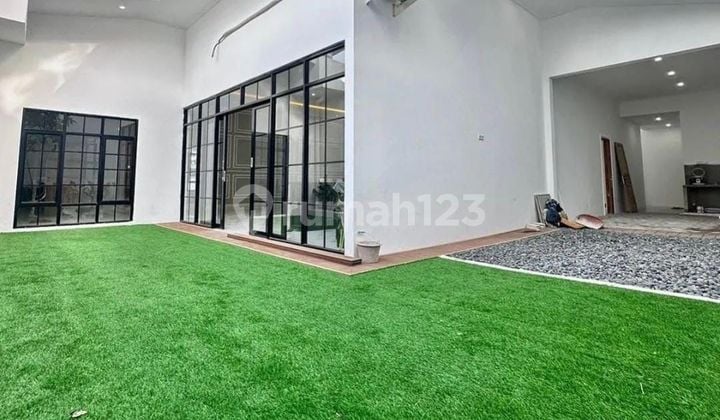 Rumah Mewah American Classic di Cilandak Jakarta Selatan