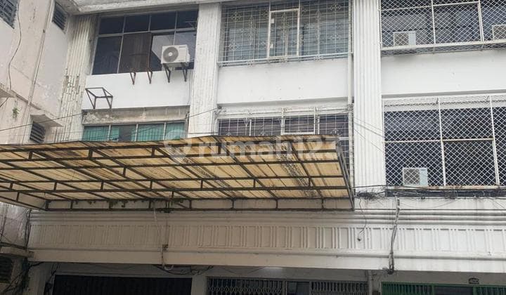 Jual Cepat! Ruko 4 Lantai Siap Huni Dekat Stasiun Senen di Kemayoran - Jakarta Pusat