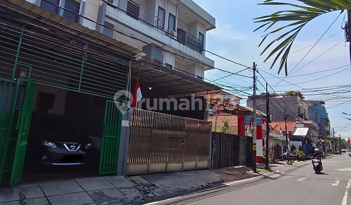 Ruko Siap Huni Sekaligus Buat Usaha Hanya 2 M-An di Pinggir Jalan Raya Daerah Kepu Kemayoran Jakarta Pusat
