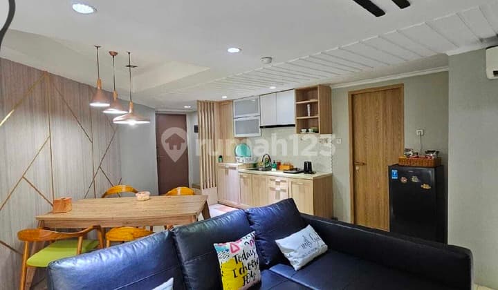 Jual Cepat Apartemen Cantik Siap Huni Sudah Full Furnish di Green Central City, Jakarta Barat