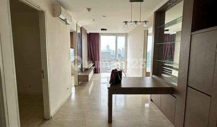 Jual Apartemen Fx Residence Sudirman Type 3br Luas 92 Semi Furnished Harga 1.68 M / Nego