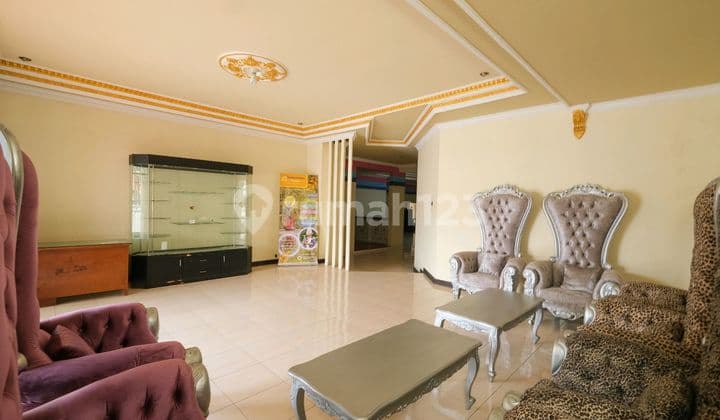 Luxurious 2-Story 8 Are House in a Very Strategic Location, Ideal for Business/Guest House on a Busy Denpasar Route