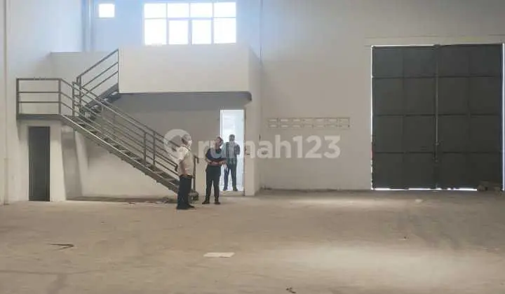 DI Sewakan Gudang Laksana Siap Pakai Deket Akses Tol