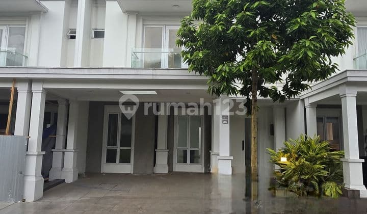 Nice House for Rent in Pasadena Gading Serpong.