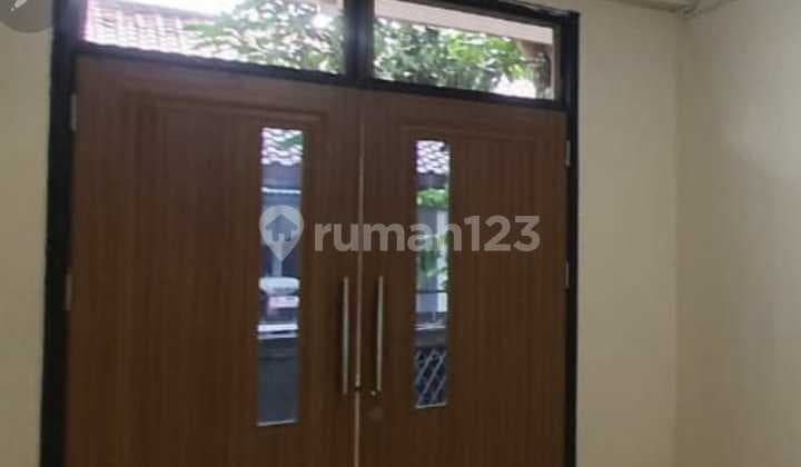 Dijual Rumah Siap Huni di Sektor 6 Gading Serpong