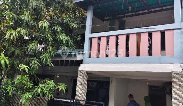 Rumah 2 1/2 Lantai Termurah di Harapan Indah Luas Tanah 95 Bekasi