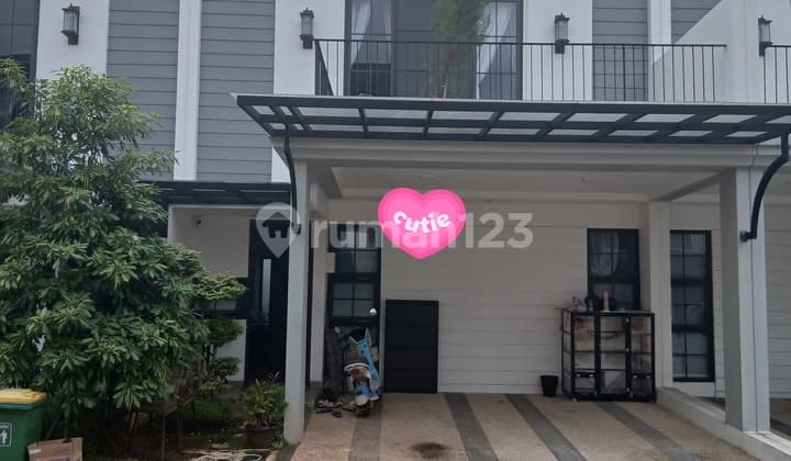 Nice New House in Masion De Wisteria Metland East Jakarta