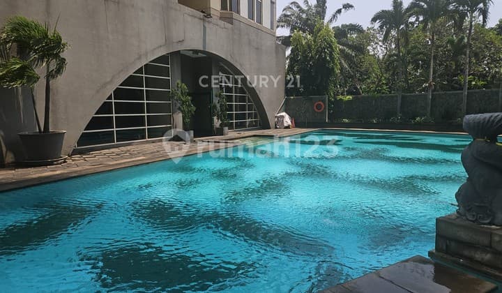 Apartemen Slipi Jakarta Barat Tipe 3 Plus 1 BR Tower 2 View City