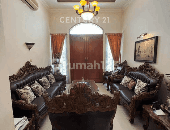 Rumah Bagus 6 KT di Kelapa Gading, Jakarta Utaa