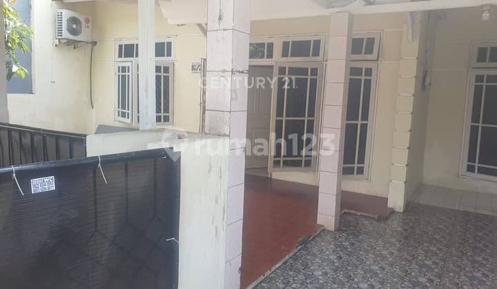 Rumah Minimalis Di Harapan Indah Lokasi Premium Harga 880 JT