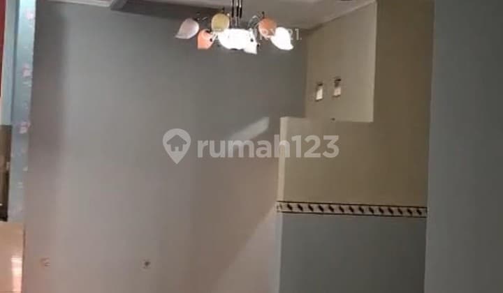 Rumah Bagus dengan Lokasi Strategis di Cluster Taman Sari Bekasi