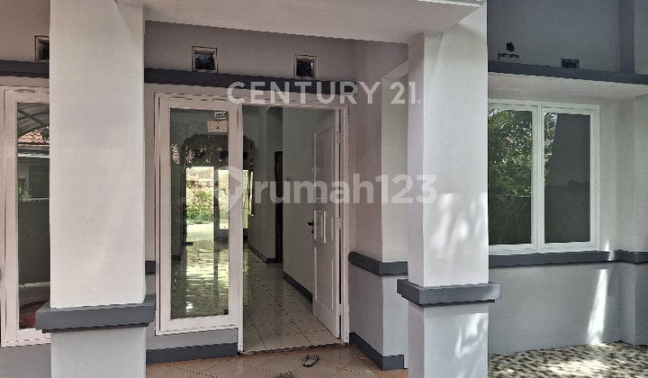 Rumah Bebas Banjir di Harapan Indah, Cluster Adenium, Bekasi