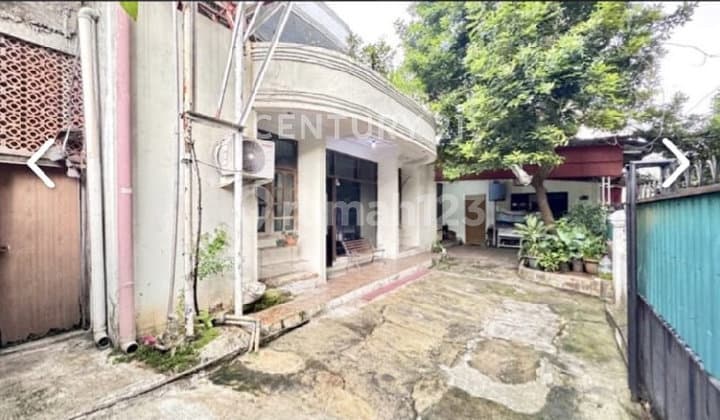 FOR SALE: Land with Bonus Boarding House (25 Rooms) – Golden Triangle Area