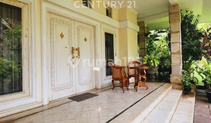 Luxury Character House Spacious 1012 M2 Kemang South Jakarta