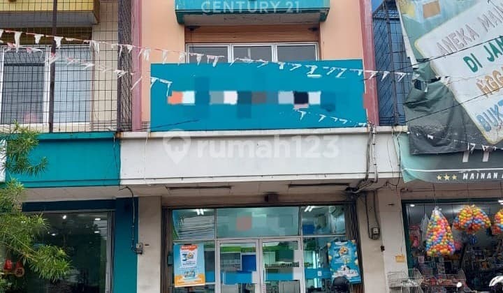 Ruko Siap Pakai Di Boulevar Hijau Harapan Indah Bekasi