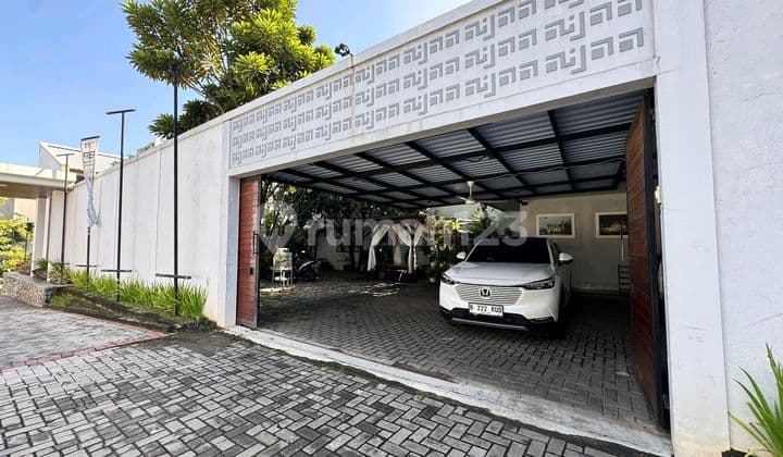 Jual Cepat ! Rumah Mewah Luas Di Bintaro Sektor 3 Tangerang Selatan. Rumah SHM Bagus