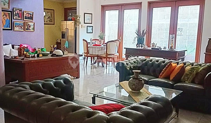 Jual Cepat Rumah Besar Bintaro Jl. Pendidikan-jkarta Selatan.
