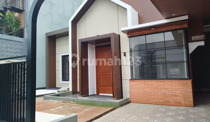 A Brand New House Dijual Cepat! Kencana Loka Rumah 1 Lantai Masih Fresh Siap Huni Lokasi Strategis Nyamaaan Rumah Bagus SHM di Serpong