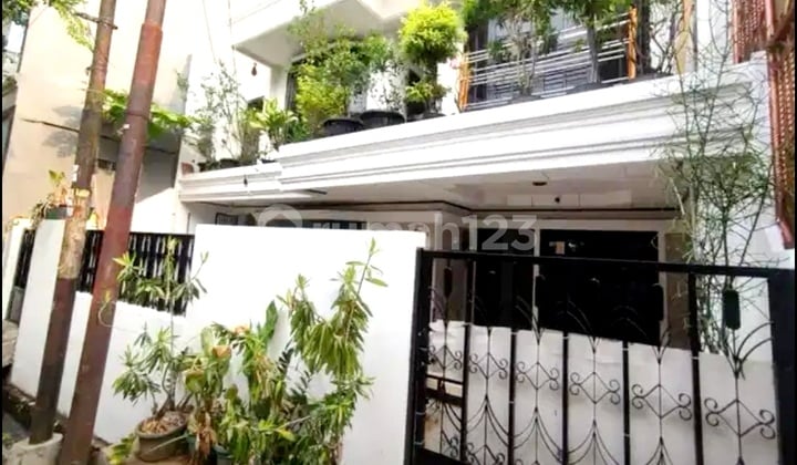 Dijual Cepat Rumah Kost-an Di Palmerah Dekat Kampus Binus