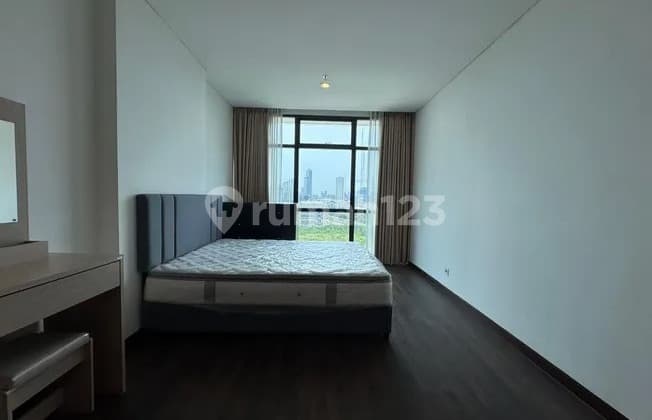 Dijual Apartemen Veranda Residence Type 4 Br Full Furnished