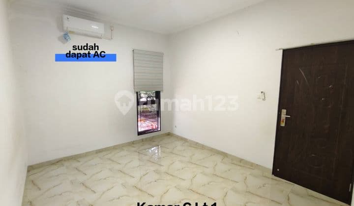 Dijual Rumah 2 Lantai di Citra Garden Puri Type 4+1 Br Furnished