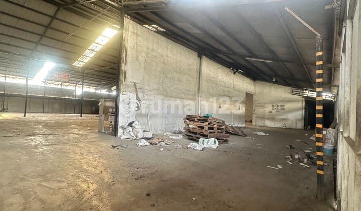 Disewakan Gudang di Kavling Dpr Cipondoh Bebas Banjir Siap Huni