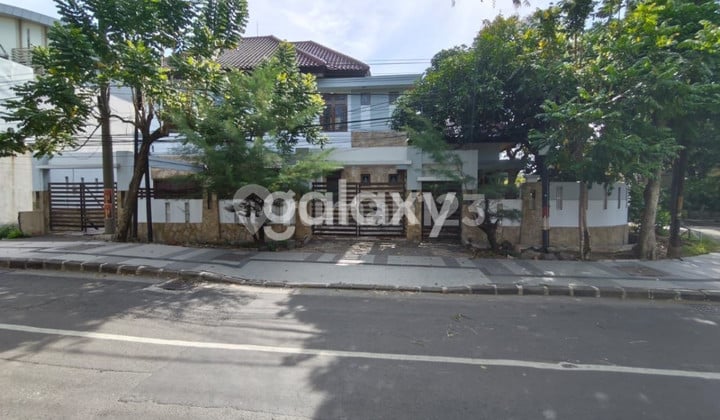 Two-story house in Gayungsari Barat, Surabaya