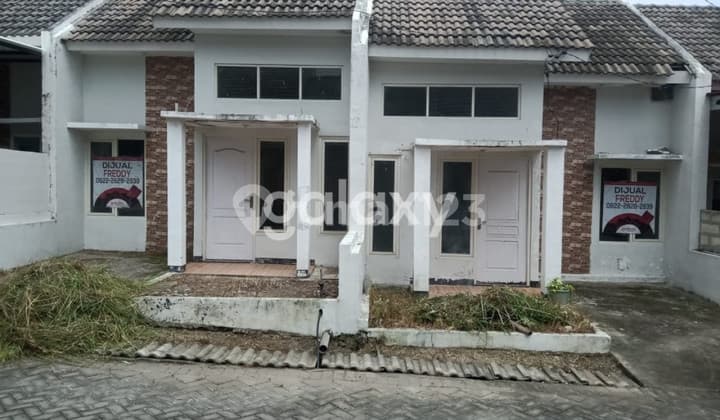Rumah Alana Hills Menganti Gresik