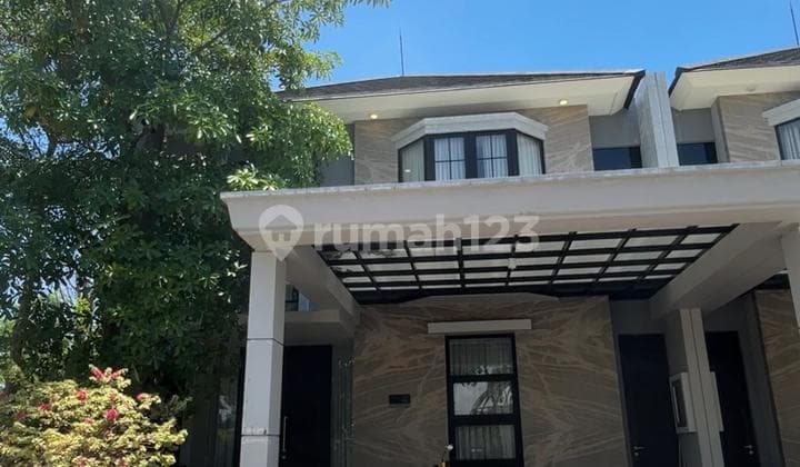 Rumah Sangat Bagus, Siap Huni,Semi Furnish, Dekat Mall