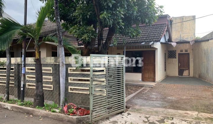 DIJUAL MURAH RUMAH UNTUK DIBANGUN KEMBALI DI PONDOK AREN