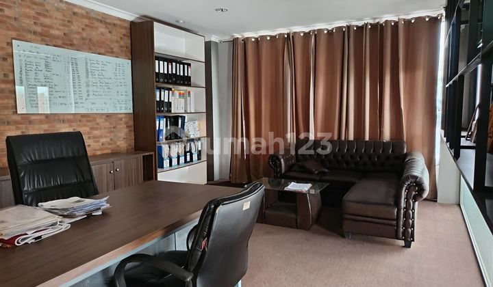 Disewakan Rumah Kantor di Jl. Wibawa Mukti Jatimekar Jatiasih