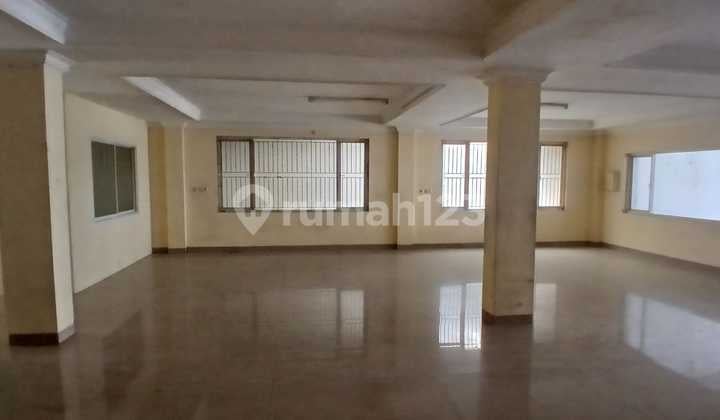For Rent 2-Story Mini Warehouse Near Toll Gate in Jatinegara