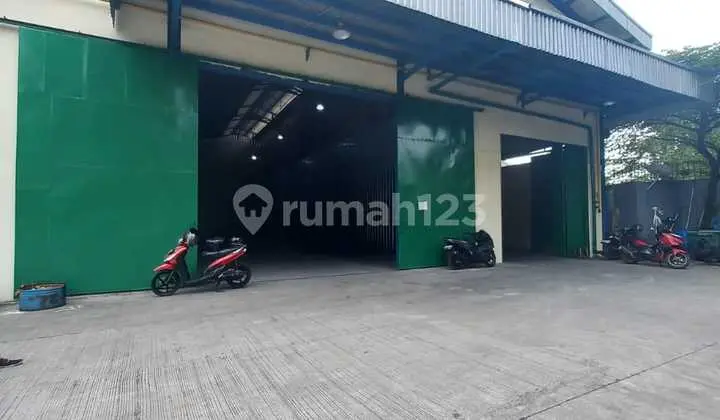 Warehouse for Rent, Ready to Use in Strategic Area of North Bekasi City