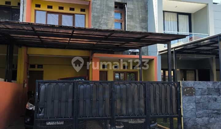Dijual Rumah Bagus 2,5 Lantai di Pondok Pekayon Indah Bekasi