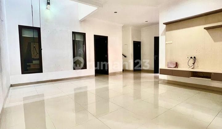 Dijual Rumah di Cluster Gading Viera, Pisangan Timur Pulo Gadung